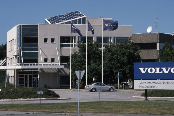 Volvo скоротить тисячі працівників через падіння прибутку