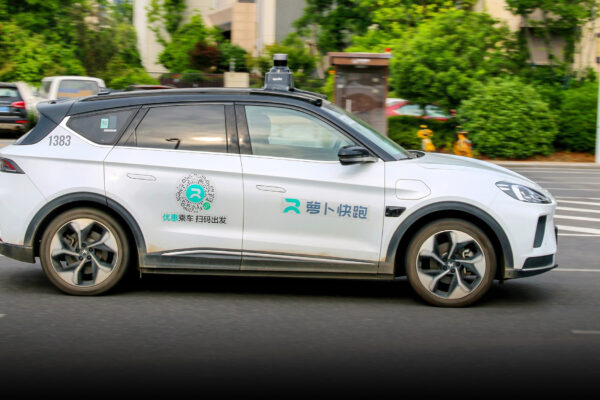 Китайський сервіс роботаксі Baidu планує зайти на європейський ринок у 2025 році