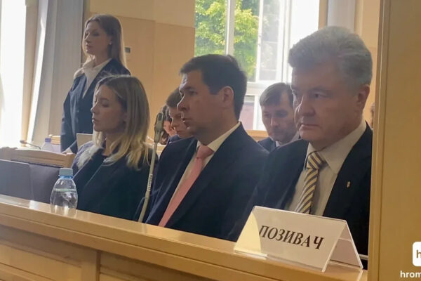 Коломойський хоче обʼєднатися з Порошенком для оскарження санкцій РНБО