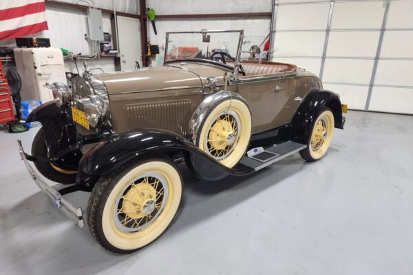 Ford Model A 1928 року перетворили на електрокар