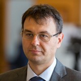 Відновлення економіки України уповільнюється. Що робити?
