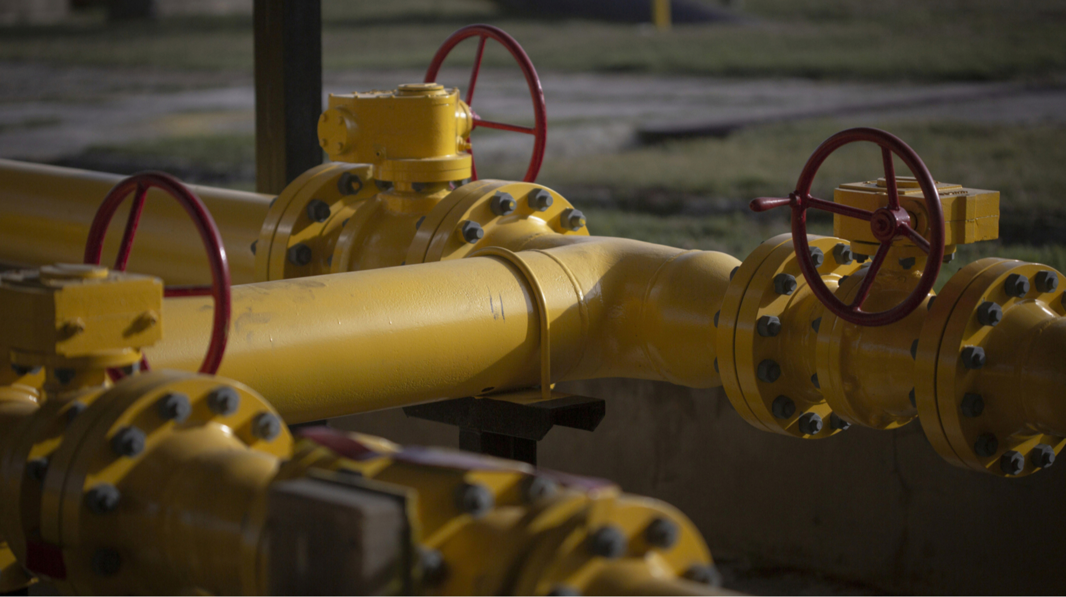 Єврокомісія презентувала план повної відмови від газу та нафти РФ