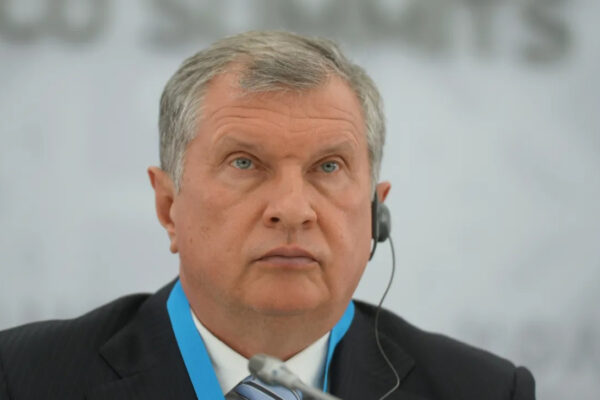 Чистий прибуток Роснефти впав на 68% – Сєчин