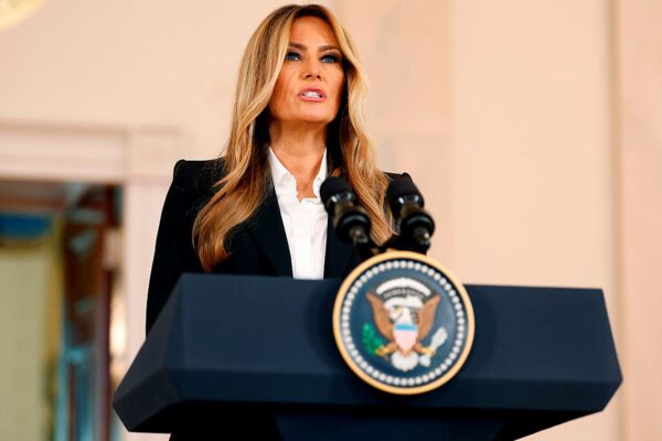 Меланія Трамп отримала особисту відповідь Путіна