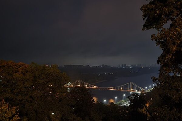 Київ без світла: у КМДА пояснили ситуацію