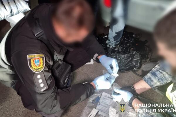 Поліція ліквідувала канал постачання кокаїну з Іспанії до України