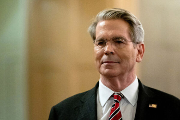 Китай відкладе на рік обмеження щодо рідкоземів і закупить американську сою – Бессент