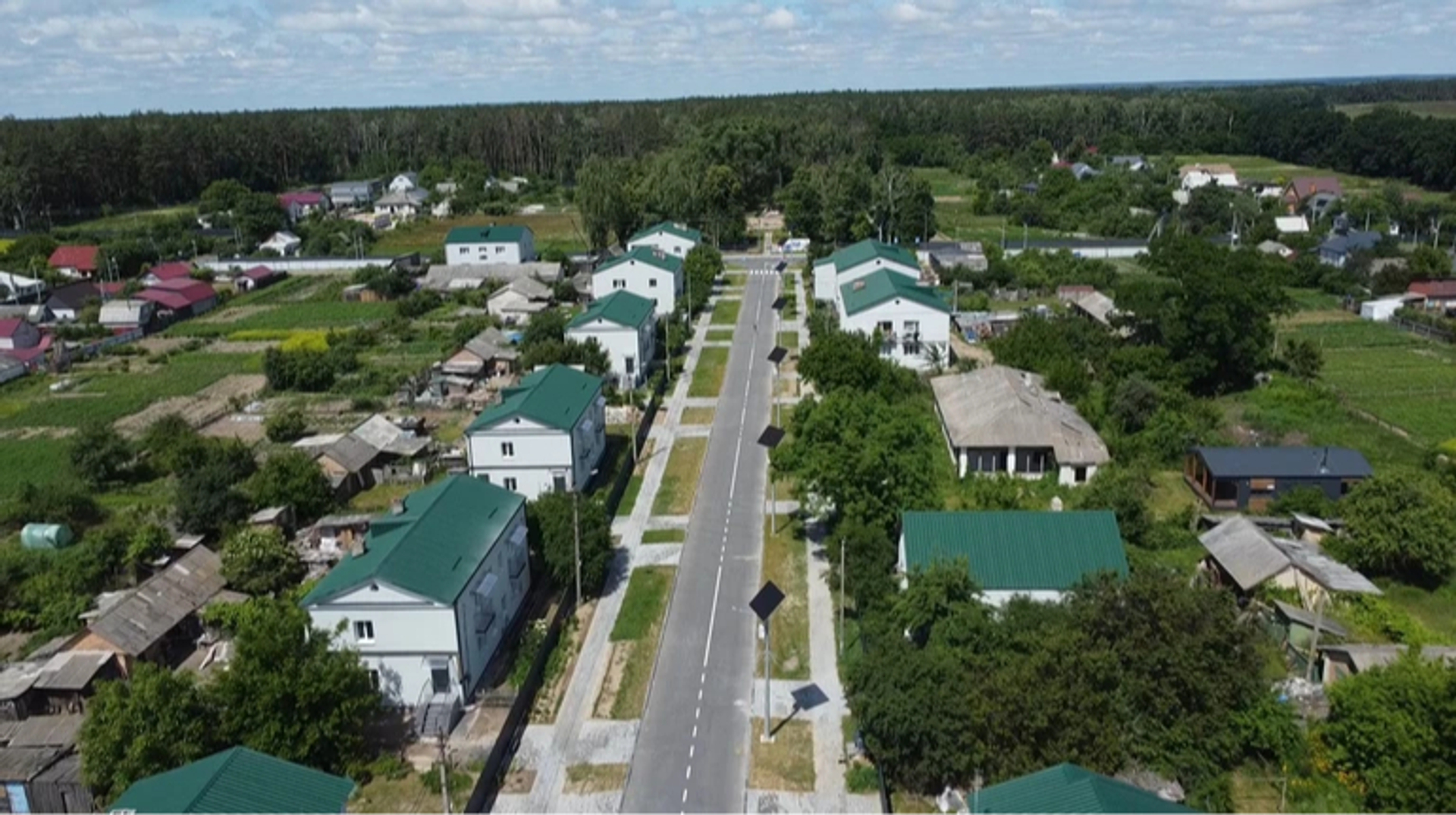 Мінрозвитку впроваджує комплексне відновлення населених пунктів