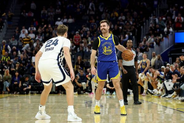 НБА: Голден Стейт виграв, Лейкерс знову програли