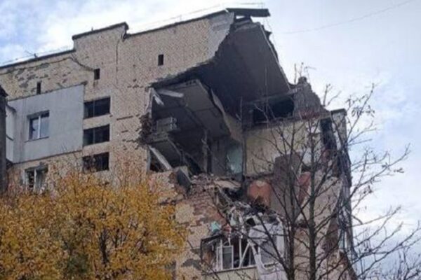 У Хмельницькому вибух зруйнував багатоповерхівку