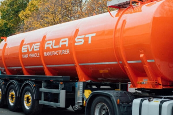 Одеський виробник автоцистерн повідомив про пошкодження заводу в результаті атаки РФ