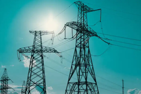 Чому графіки відключень світла можуть змінюватися протягом дня – пояснення Міненерго