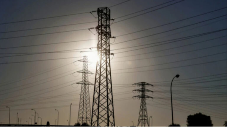 На Чернігівщині світло повернули половині споживачів