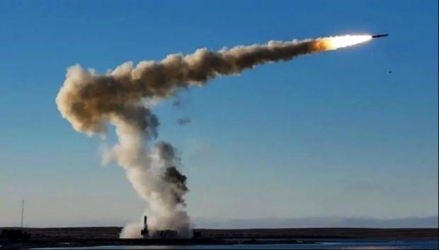 "Спроба залякування": Експерт оцінив, вистачить у Росії ракет на нові масовані удари до Нового року