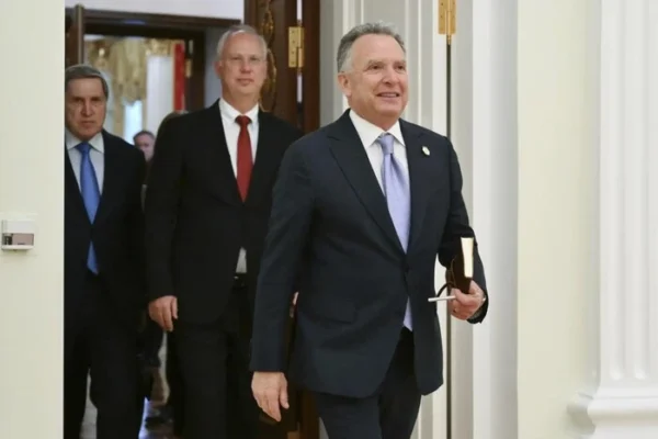 Плівки Віткоффа-Ушакова-Дмітрієва. П’ять найімовірніших сценаріїв розвитку подій