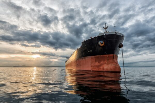 Вибухнув третій танкер, що возив російську нафту