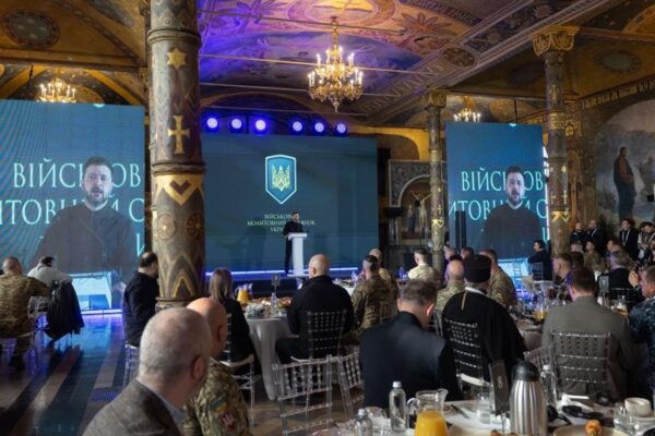 Зеленський назвав найкращий подарунок для України