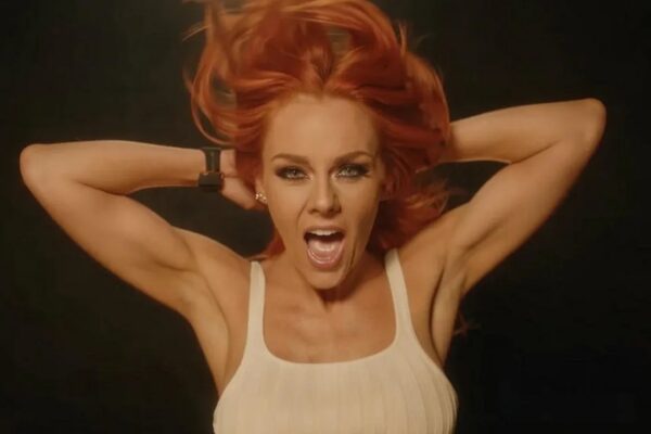 Олена Тополя після розлучення презентувала рок‑кліп