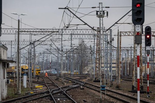 Пошкодження залізничної колії виявили в центральній Польщі