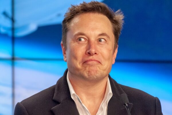 Від любові до ненависті і знов до любові: Маск відновив стосунки з Трампом і пожертвував республіканцям трохи грошей, зрадивши попередні обіцянки