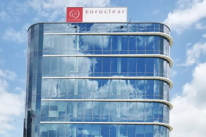 Euroclear перерахує Україні 1,4 млрд євро доходів від заморожених активів РФ