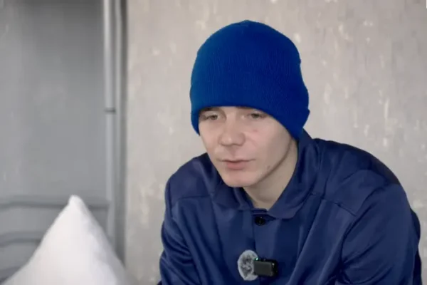 Окупант розповів, як зайшов на позиції ЗСУ та розбудив двох бійців, щоб здатися в полон