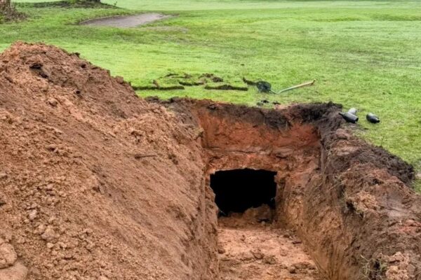 Лунка на полі для гольфу відкрила 200-річну таємницю