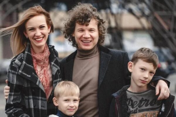 Український співак розлучився з дружиною після 18 років шлюбу