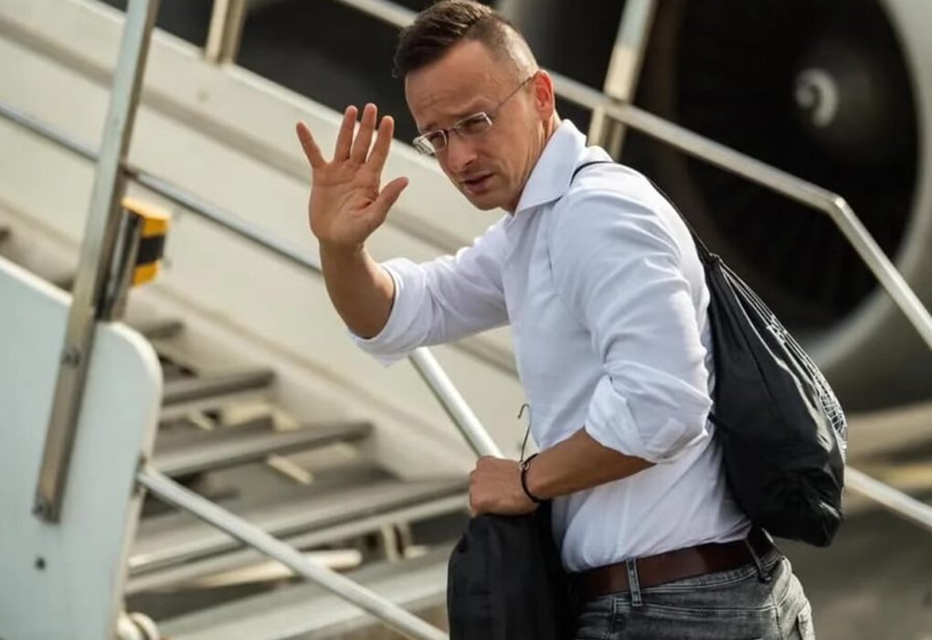 Угорські літаки вивозили готівку та коштовності з Росії - ЗМІ