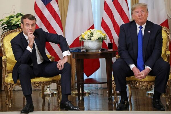 Трамп висміяв Макрона та його дружину, президент Франції відповів