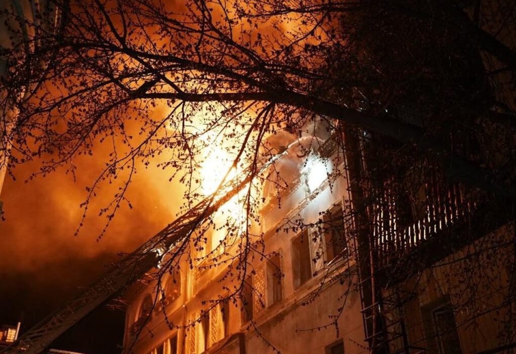 Харків у вогні: з'явилися кадри наслідків атаки