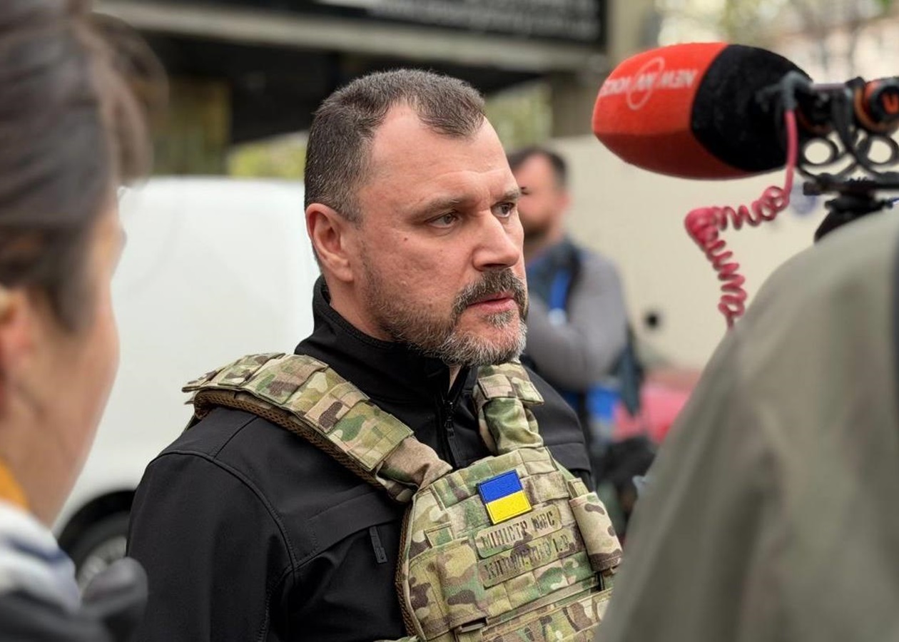 Стрілець в Києві використав зареєстровану зброю - МВС