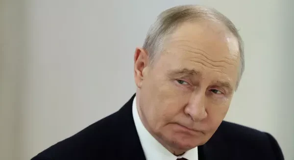 Ще б пак - такий запроданець! Путін назвав особу, яку хотів би бачити посередником у переговорах з ЄС