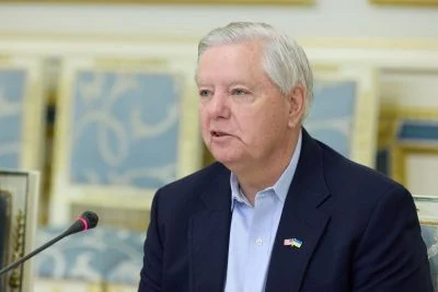 Переговори лідерів двох супердержав: Китай може зупинити війну в Україні за один день, - сенатор Грем