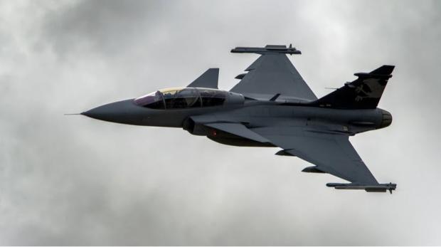 Перші поставки 2027 року: Швеція дарує Україні 16 винищувачів Gripen, ще 20 новітньої модефікації - продасть для ЗСУ