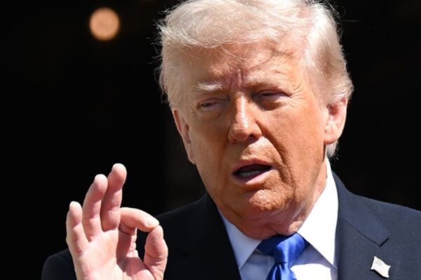 Трамп "дав час ЄС" для виконання торгової угоди зі США