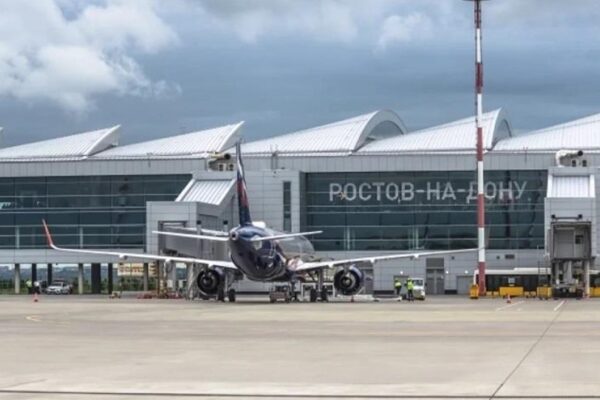 На півдні Росії зупинили роботу 13 аеропортів