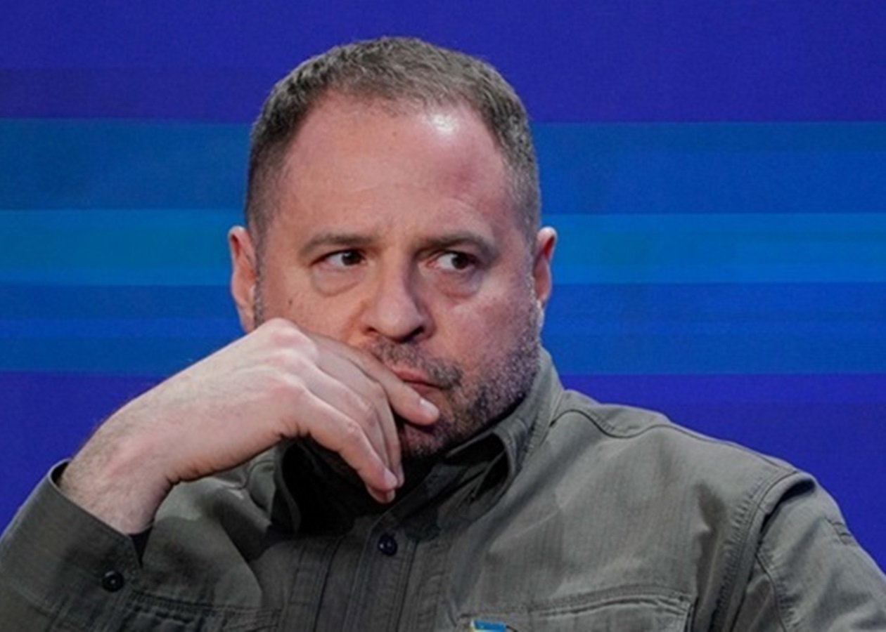 Єрмаку повідомили про підозру