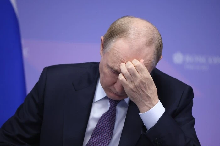Путін у відчаї. Економічну кризу у Росії вже не приховати