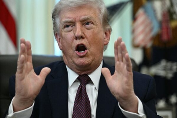 Трамп: Я терміново телефоную Бібі