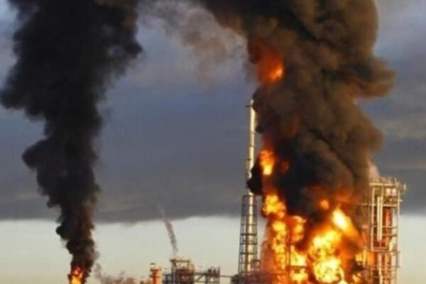 У РФ рекордно зросли гуртові ціни на бензин