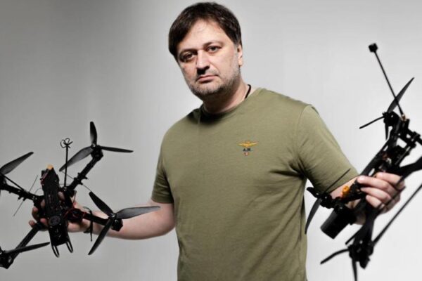 Дрони «Генерал Черешня» за ціною вдвічі вище ринку: як ТОВ «ЦДБС» отримало контракт на 4,5 мільярда — і чому суддя відмовився зобов'язати СБУ розслідувати схему