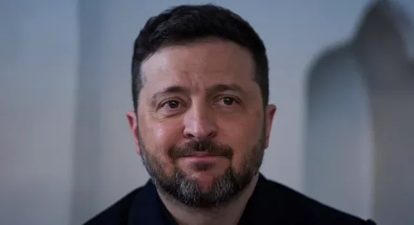 Зеленський звільнив голів київських МВА та ОДА, а також Миколаївської ОДА. Кого призначено замість Ткаченка, Калашника та Кіма — укази
