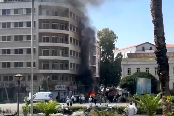 Вибухи біля готелю у Дамаску, де зупинився Макрон: 18 людей поранені