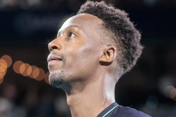 Монфіс попрощався з US Open під оплески публіки