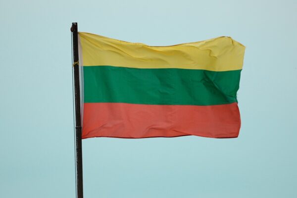 Литва готує плани евакуації на випадок нападу Росії