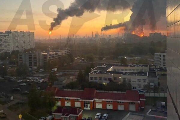Атака на Москву та Підмосков'я: горять склади, НПЗ